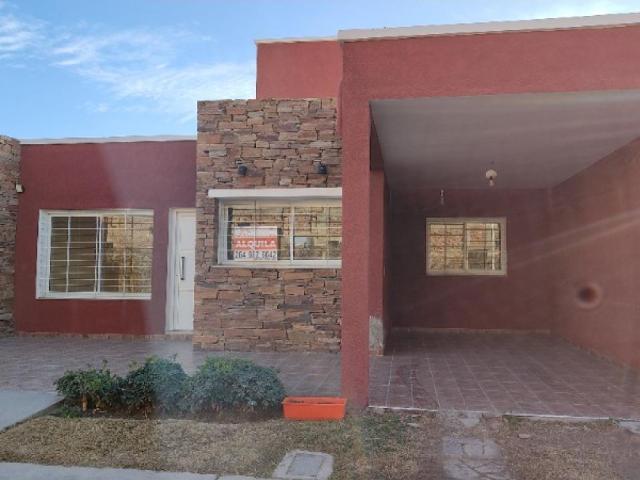 Alquiler. Casa 3 Dormitorios B° Privado Las Lajas