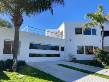 ALQUILER CASA 3 DORMITORIOS BARRIO LOS CIELOS VALLE ESCONDIDO CORDOBA