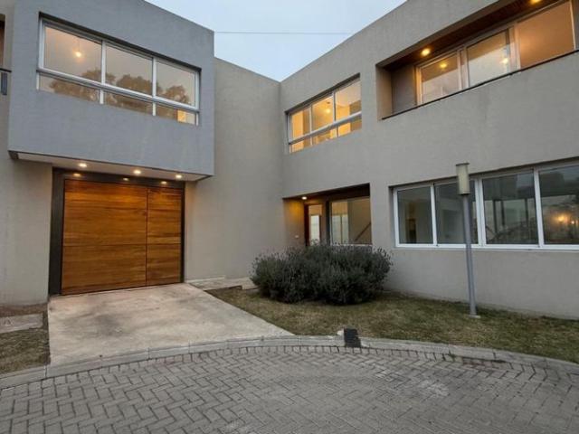 ALQUILER CASA 3 DORMITORIOS VILLA BELGRANO CORDOBA