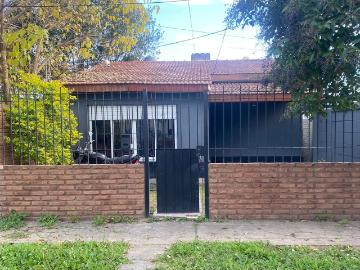 Alquiler Casa 45 años 3 dormitorios, Sandino 2700, Ituzaingo, Partido de Ituzaingó | Argenprop