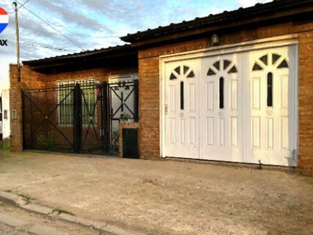 ALQUILER CASA 4 AMBIENTES, GARAGE GRAL RODRIGUEZ
