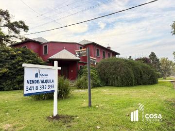 Alquiler Casa 4 dormitorios 12 años, 2 cocheras, 350m2, Guaraníes 400 Roldán Santa Fe, Roldan | Argenprop