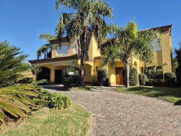 Alquiler Casa 4 dormitorios 19 años, 2 cocheras, 247m2, Santa Barbara, Santa Barbara, Buenos Aires | Argenprop