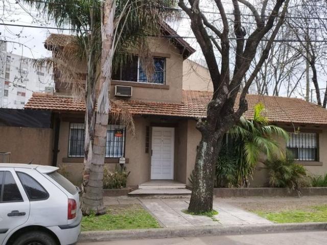 Alquiler Casa 4 dormitorios en Martinez