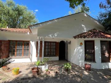 Alquiler Casa 50 años 2 dormitorios, 268m2, Oeste, Presidente Peron 1600, Funes | Argenprop