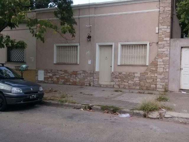 Alquiler Casa 50 años 2 dormitorios, 70m2, 27, La Plata, Partido de La Plata | Argenprop