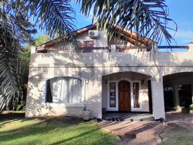 ALQUILER CASA 5 AMBIENTES CON PILETA Y PARQUE EN COUNTRY LA CASCADA PILAR