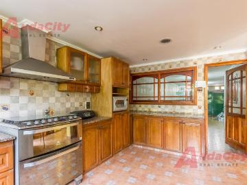 ALQUILER CASA 5 AMBIENTES EN CASTELAR