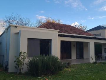 Alquiler Casa 5 años 3 dormitorios, 130m2, 3 cocheras, Avenida Parque, Pilar del Este Los Jazmines, Pilar | Argenprop