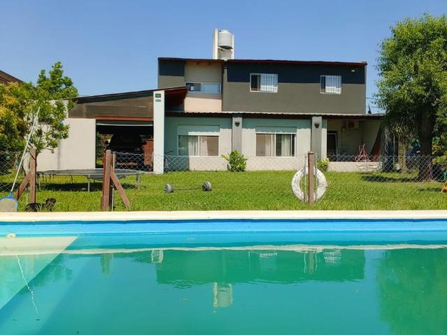 Alquiler Casa 5 años 4 dormitorios, Oeste, 2 cocheras, Rio Salado 2100, Roldan | Argenprop