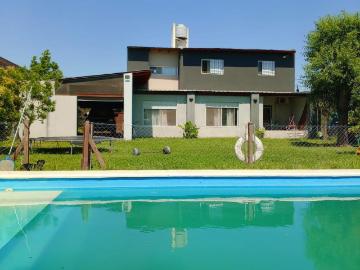 Alquiler Casa 5 años 4 dormitorios, Oeste, 2 cocheras, Rio Salado 2100, Roldan | Argenprop