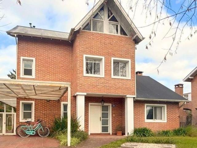 ALQUILER CASA 6 AMB BENAVÍDEZ | PARRILLA Y PILETA