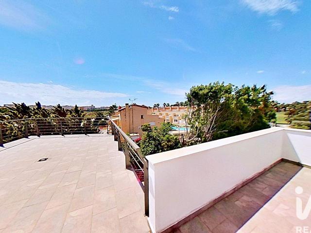 Alquiler casa 7 habitaciones 750 m² Alicante