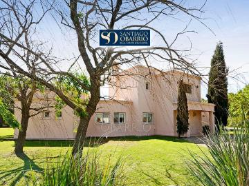 Alquiler Casa 8 años 4 dormitorios, 300m2, Lujan, Partido de Luján | Argenprop