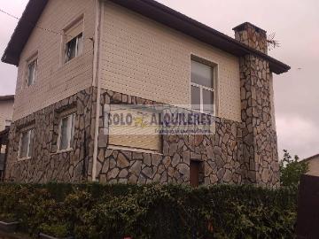 Casa en alquiler en Zuazu, Arakil - Jardín