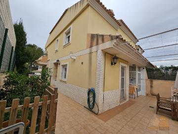 Alquiler Chalet Pareado en Altorreal, Altorreal. 1.200 €