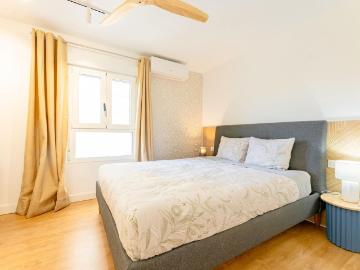 ALQUILER CON TRES HABITACIONES, BALCÓN, Y JUNTO AL PARQUE DE TURIA