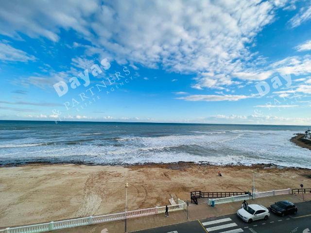 ALQUILER CURSO ESCOLAR DEl 2 SEPTIEMBRE AL 10 DE JULIO PLAYA DE LOS LOCOS
