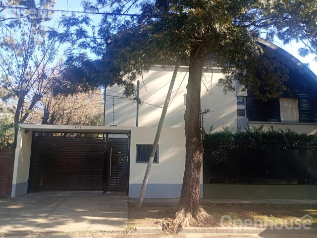 Alquiler D?plex 3 Ambientes con Escritorio y cochera techada en Complejo con Pileta Villa Morra, Pilar