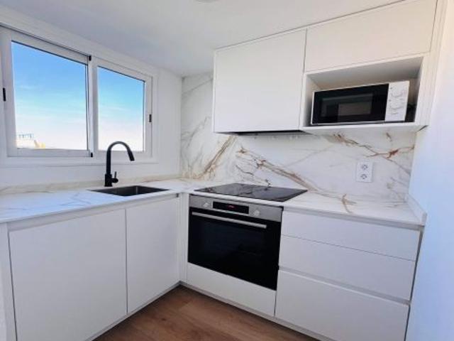 alquiler de temporada apartamento de lujo con vustas espectaculares
