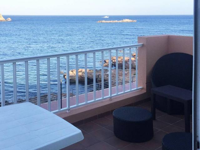 Alquiler de temporada en 1ª línea de mar en Es Canar Ibiza