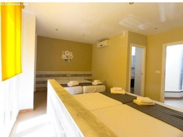Alquiler de una casa en Cabanyal de 4 habitaciones y 2 baños perfecto para familia grande o grupos