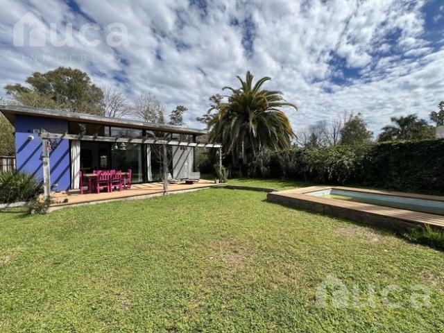 ALQUILER DE VERANO | Flamante CASA de Estilo Rustico Moderno con Jardin y Pileta | Barrio Residencial La Bota