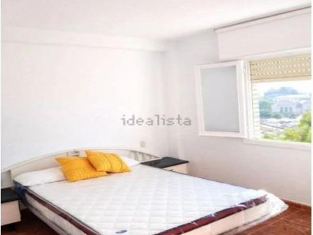 ALQUILER DE VIVIENDA EXTERIOR EN 8ª PLANTA ZONA ALIPARK CERCA A TODOS LOS SERVICIOS