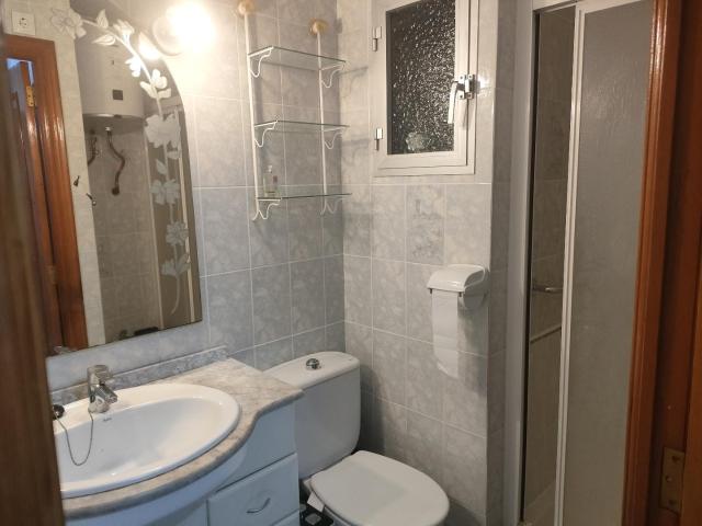 ALQUILER DE VIVIENDA POR TEMPORADA PARA ESTUDIANTES EN C/ ISLAS CANARIAS