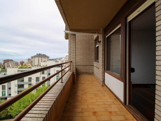 ALQUILER DE VIVIENDA SIN MUEBLES EN EL SARDINERO