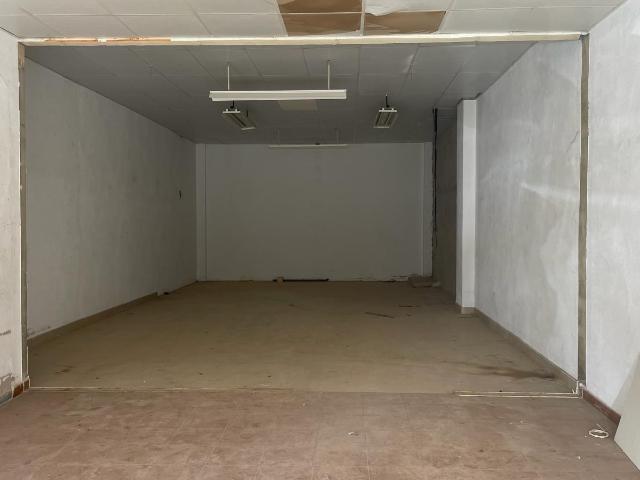 Alquiler de Almacén o local comercial en Casas Ibáñez