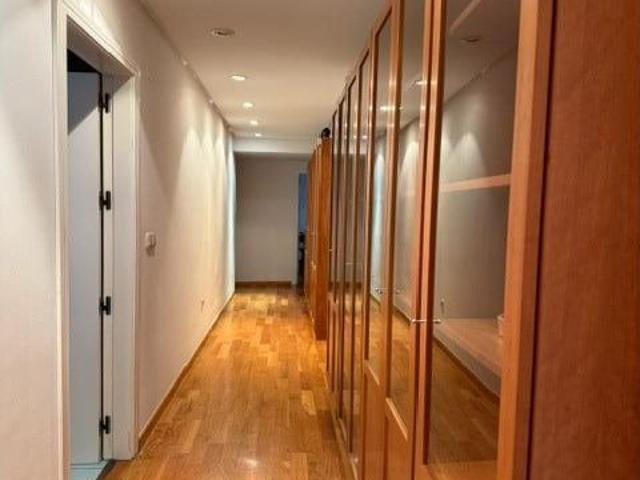 Alquiler de amplio piso en le centro, zona calle correos