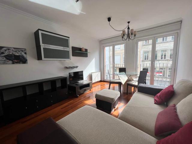 ALQUILER DE APARTAMENTO. CALLE CHANTADA