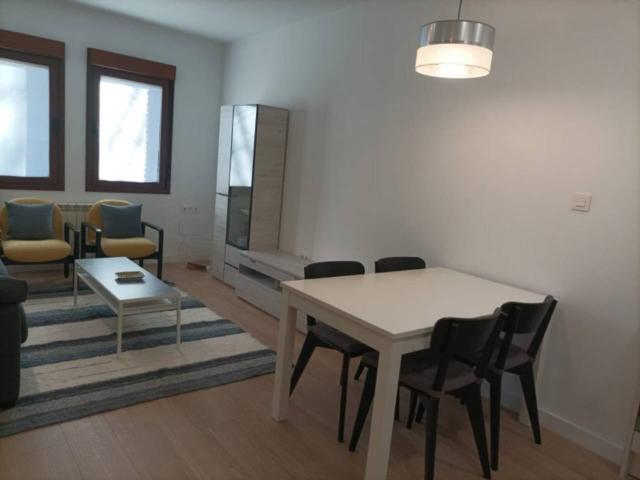 Alquiler de apartamento en PASEO DE ZORRILLA. Valladolid Capital