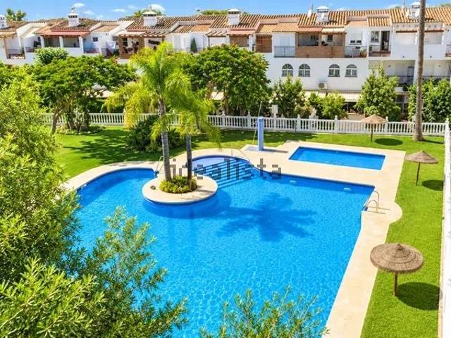 Alquiler de ático en Urbanización Haza del Algarrobo, 9