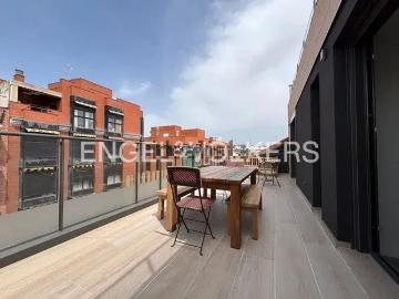Recoletos, Madrid - Jardín, Aire acondicionado