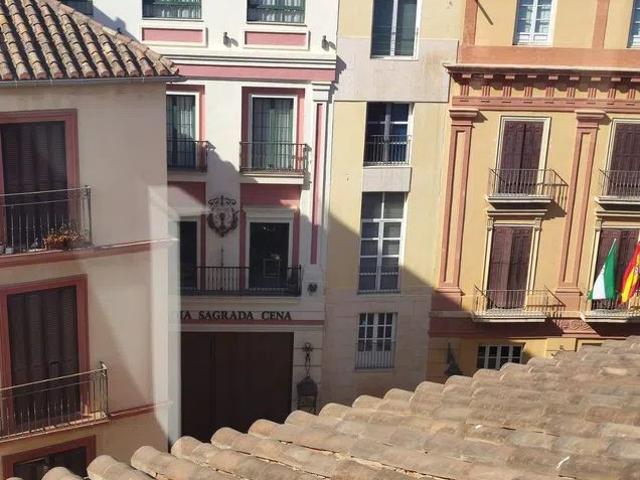 Alquiler de ático en Puerta Nueva