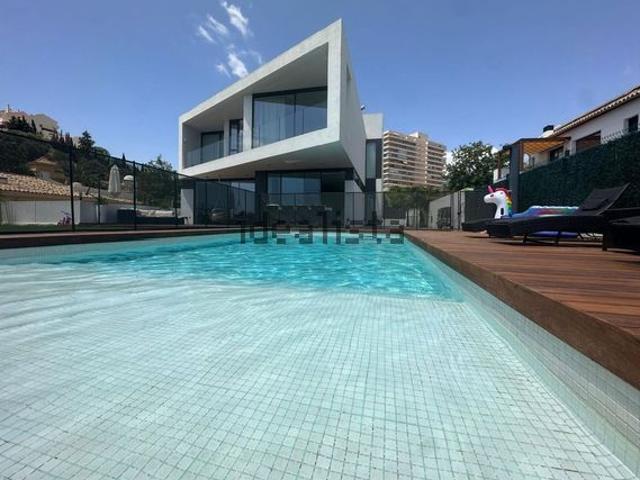 Alquiler de casa o chalet en Avenida Juan Luis Peralta