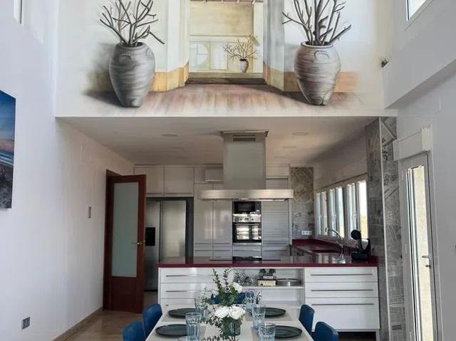 Alquiler de casa o chalet independiente en Calle de los Juegos de Beirut, 22