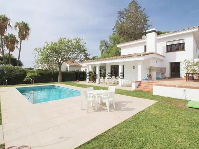 Alquiler de casa o chalet independiente en Calle Higueras, 17
