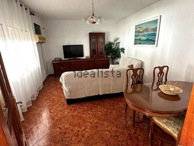 Alquiler de casa o chalet independiente en Calle Silvina