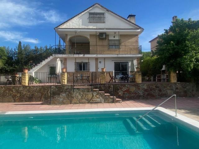 Alquiler de casa o chalet independiente en Calle Tamarindo, 31
