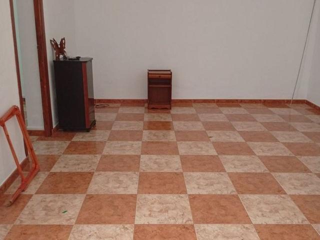 Alquiler de casa o chalet independiente en Calle Virgen de la Granada, 28