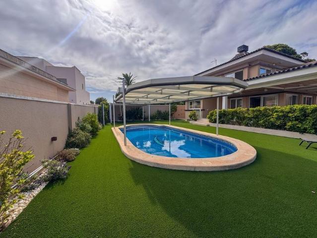 Alquiler de casa o chalet independiente en Campoamor