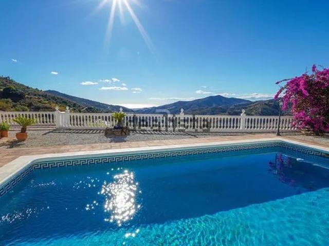 Alquiler de casa o chalet independiente en A 7206