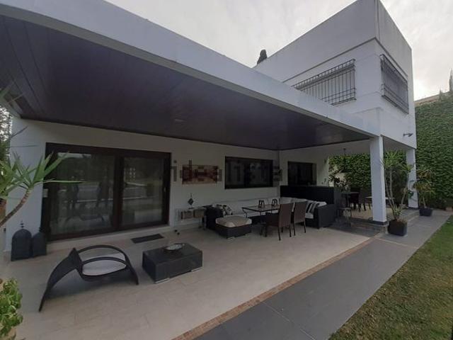 Alquiler de casa o chalet independiente en Avenida de la Arruzafa s/n