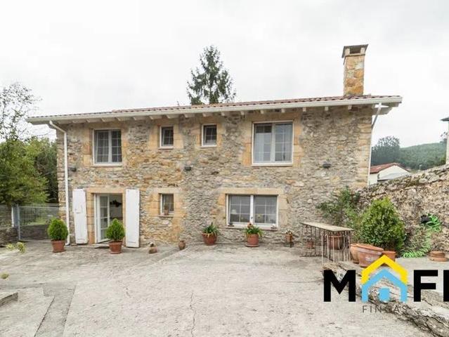 Alquiler de casa o chalet independiente en Barrio Rada, 70