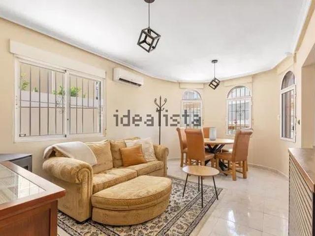 Alquiler de casa o chalet independiente en Las Filipinas