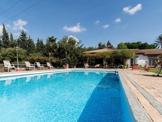 Alquiler de casa o chalet independiente en Parque Atlántico Ronda este