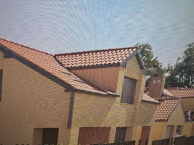 Alquiler de casa o chalet independiente en perujo, 1